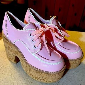 Sugar Thrillz Discontinued Cabin Fever Platforms